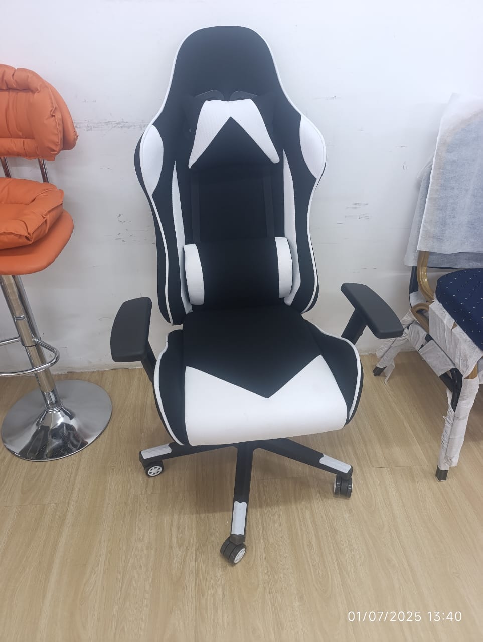 ergonomic gaming chair